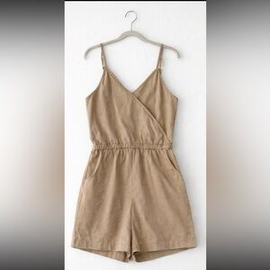 CI SONO Tan Wrap Romper NWT | Adjustable Straps | Pockets | Size M